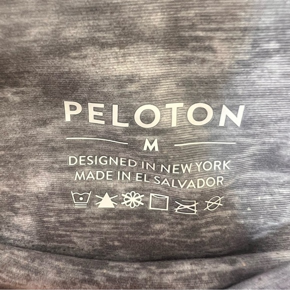 Peloton grey sparkle and striped leggings leggings 7/8 length size medium - Picture 6 of 10